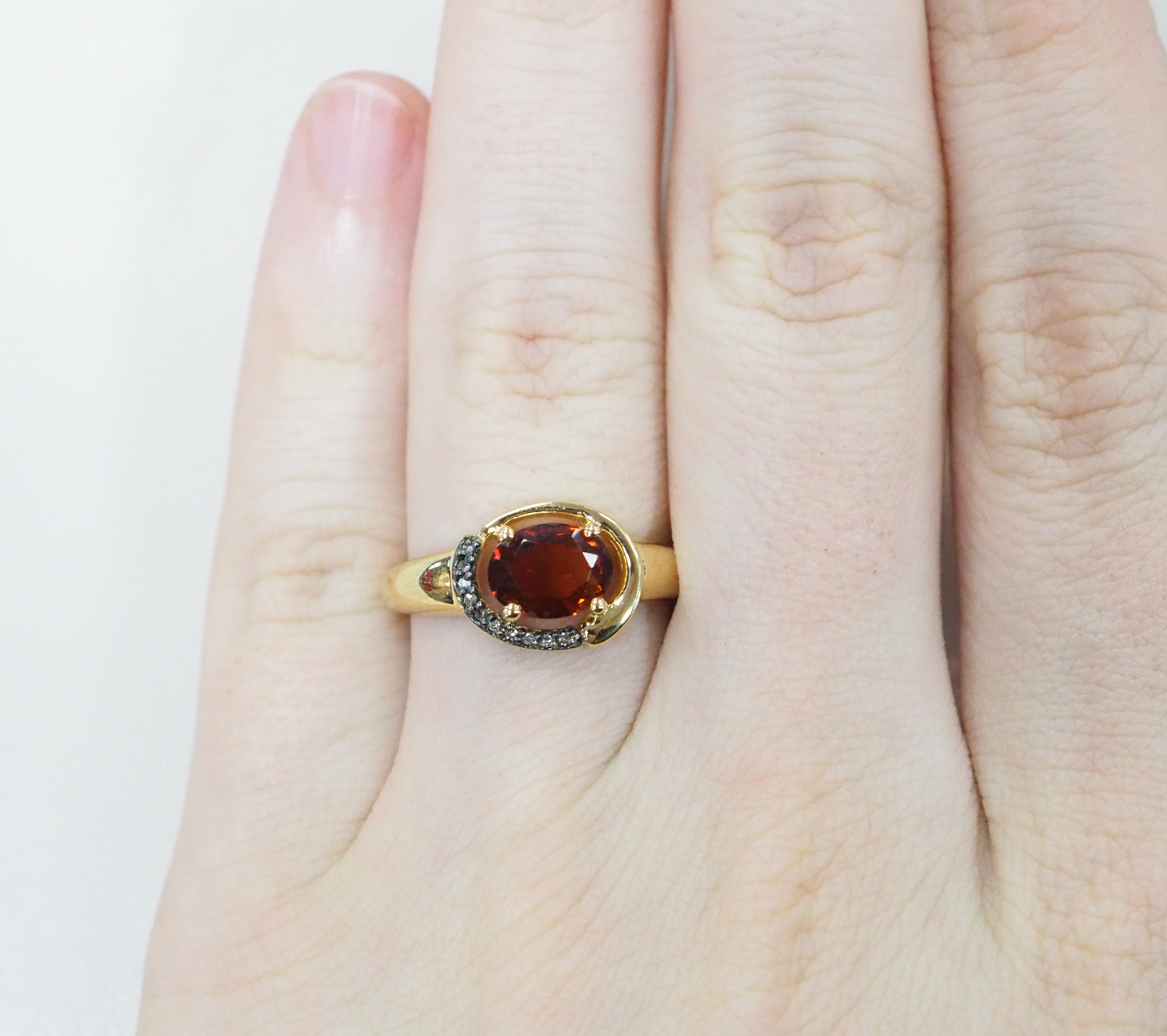 Серебряное кольцо с цитрином Мадейра